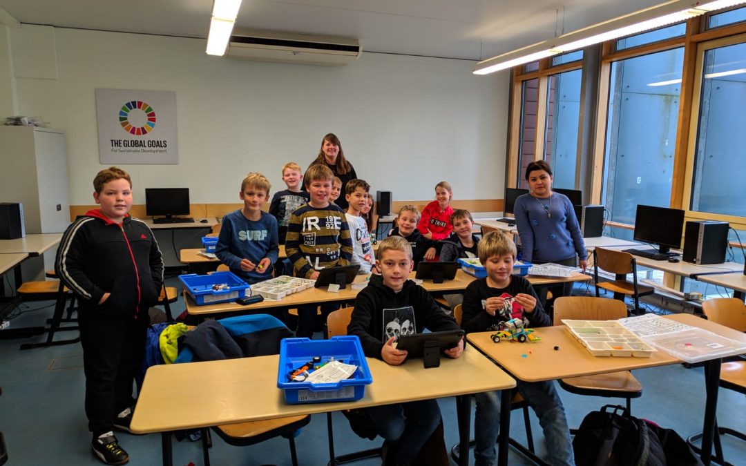 LEGO Kooperation der Gesamtschule Geldern mit der St. Antonius Grundschule Hartefeld